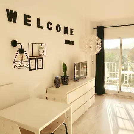 Minerva Sea View Apartment Benalmadena